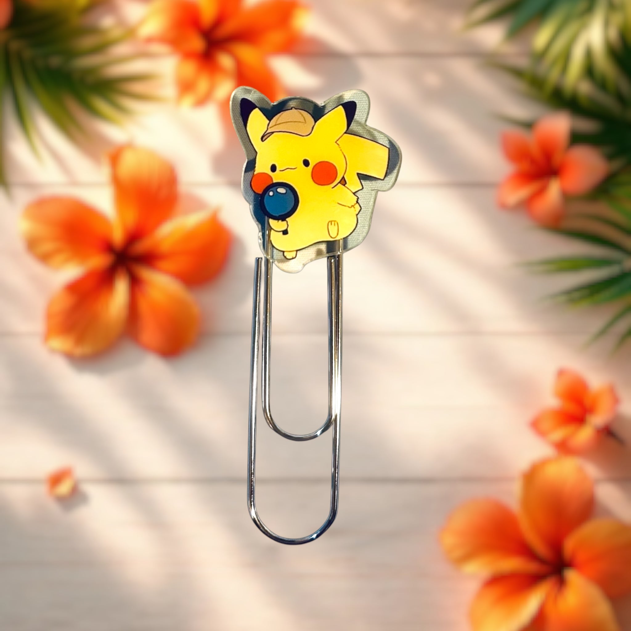 Magnify Chu Jumbo Paper Clip